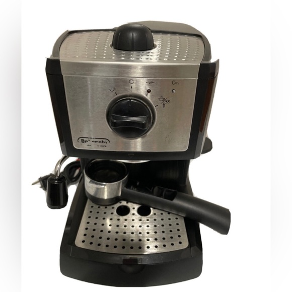DeLonghi Espresso & Cappuccino Maching☕️ Used and in good condition - Picture 2 of 3